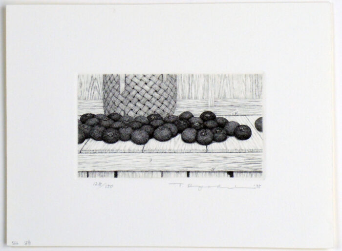 #566 Persimmons