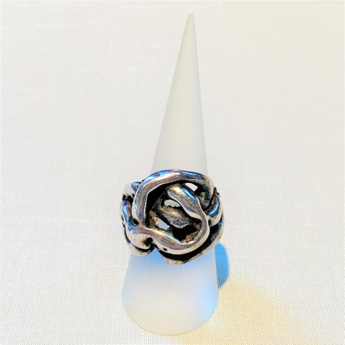 #795 Ring