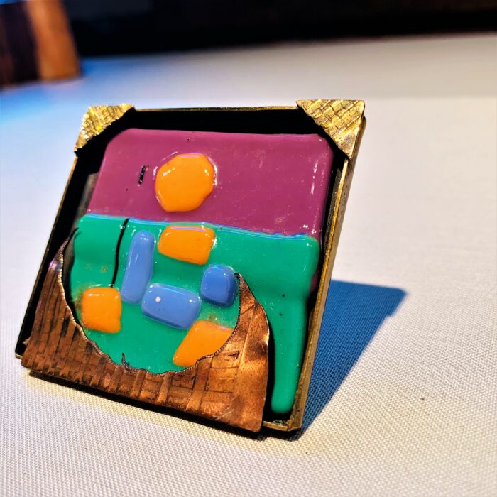 #1042 Brooch - Image 2