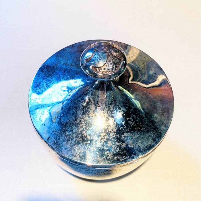 #1622 Cannister with fitted lid - Image 3
