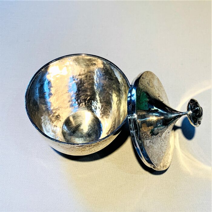 #1622 Cannister with fitted lid - Image 2
