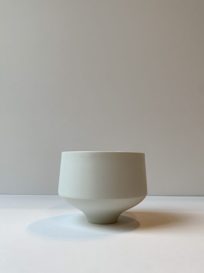 Square Bottom Footed Bowl 10781